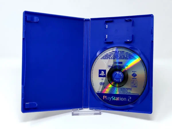 Interior del juego The Getaway (FRA) (Promo) para PlayStation 2 con disco y manual