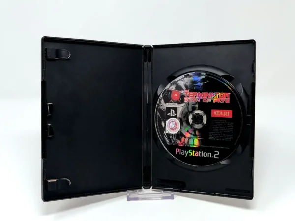 Interior del juego The Terminator: Dawn of Fate (ESP) (Rebajado) para PlayStation 2 con disco y manual