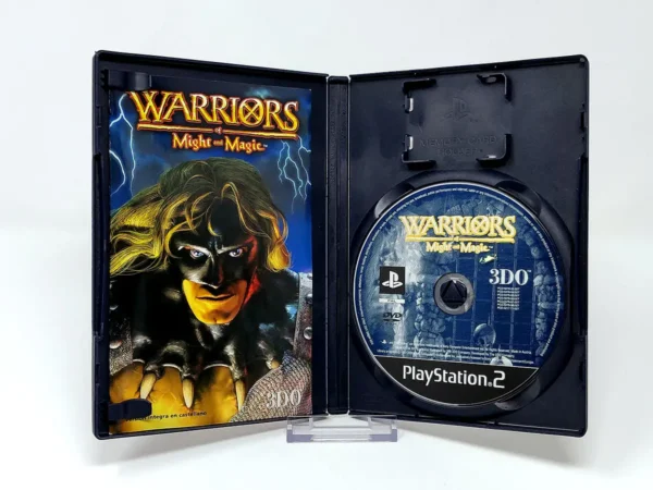 Interior del juego Warriors of Might and Magic (ESP) para PlayStation 2 con disco y manual