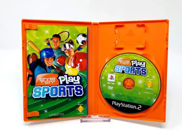 Interior del juego EyeToy: Play Sports (ESP) (v2) para PlayStation 2 con disco y manual