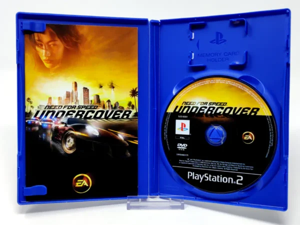 Interior del juego Need for Speed: Undercover (ESP) para PlayStation 2 con disco y manual