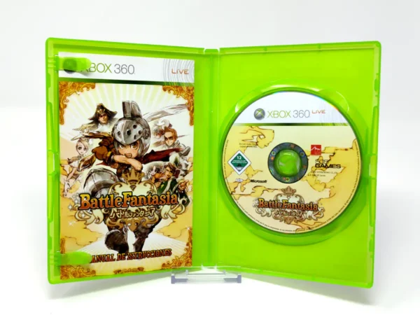 Interior del juego Battle Fantasia (ESP) para XBOX 360 con disco y manual