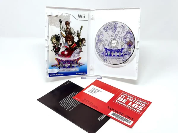Interior del juego Dragon Quest Swords: La Reina enmascarada y la Torre de los Espejos (ESP) para Nintendo Wii con disco y manual