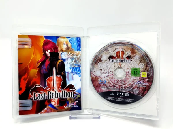 Interior del juego Last Rebellion (ESP) para PlayStation 3 con disco y manual
