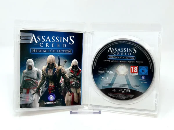 Interior del juego Assassin's Creed: Heritage Collection (ESP) para PlayStation 3 con disco y manual
