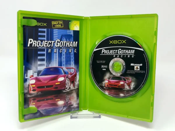 Interior del juego Project Gotham Racing (UK) para XBOX con disco y manual