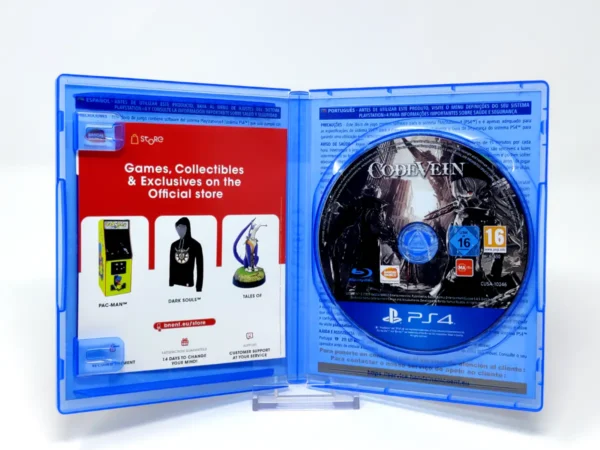 Interior del juego Code Vein (ESP) para PlayStation 4 con disco y manual
