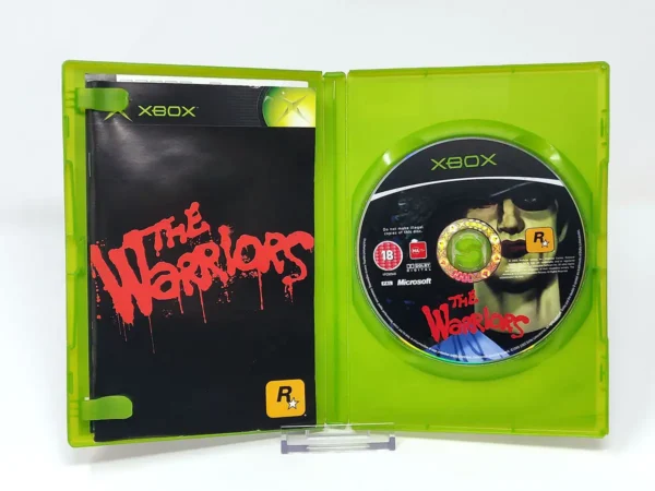 Interior del juego The Warriors (ESP) para XBOX con disco y manual