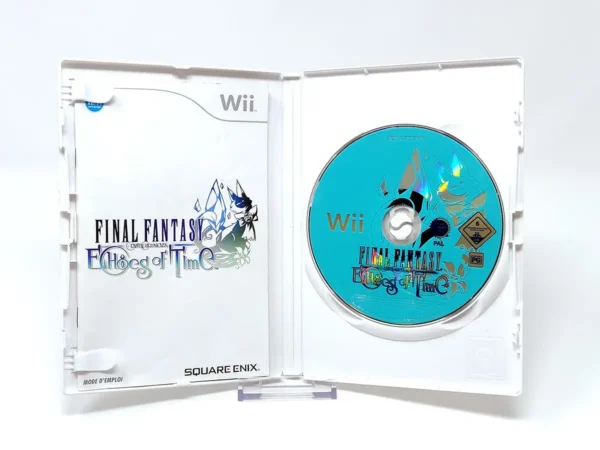 Interior del juego Final Fantasy Crystal Chronicles: Echoes of time (FRA) para Nintendo Wii con disco y manual