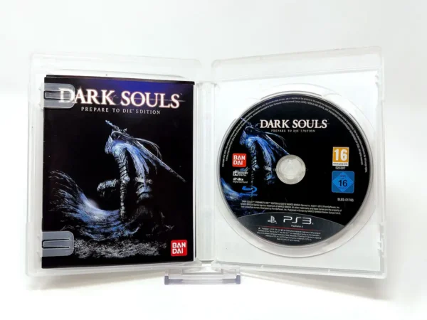 Interior del juego Dark Souls: Prepare to Die Edition (ESP) para PlayStation 3 con disco y manual