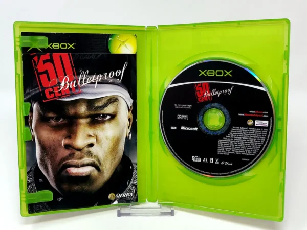 Interior del juego 50 Cent: Bulletproof (FRA) para XBOX con disco y manual
