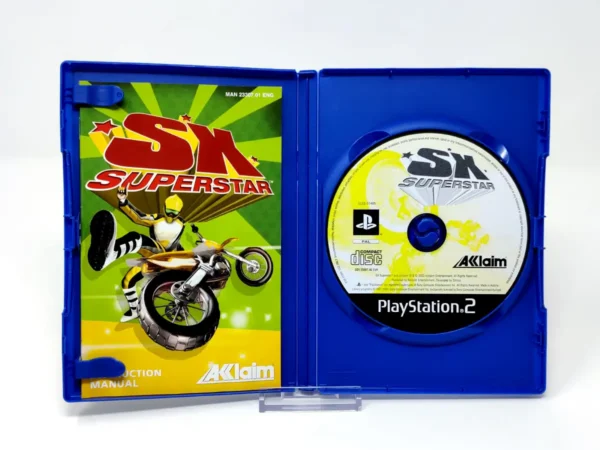 Interior del juego SX Superstar (ESP) para PlayStation 2 con disco y manual