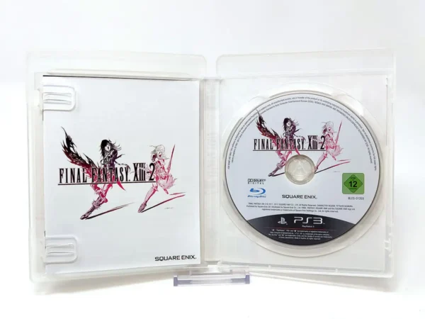 Interior del juego Final Fantasy XIII-2 (ESP) para PlayStation 3 con disco y manual