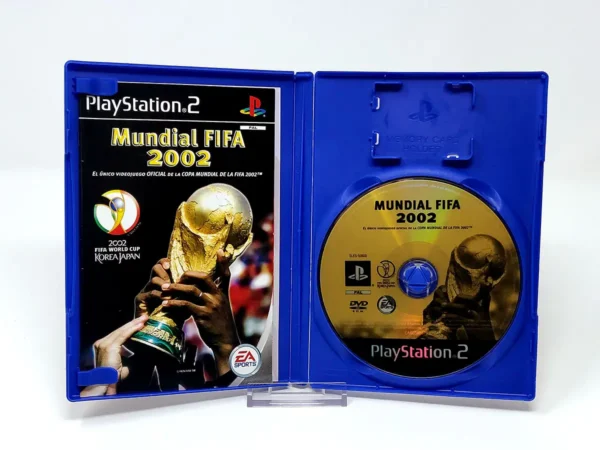 Interior del juego Mundial FIFA 2002 (ESP) para PlayStation 2 con disco y manual