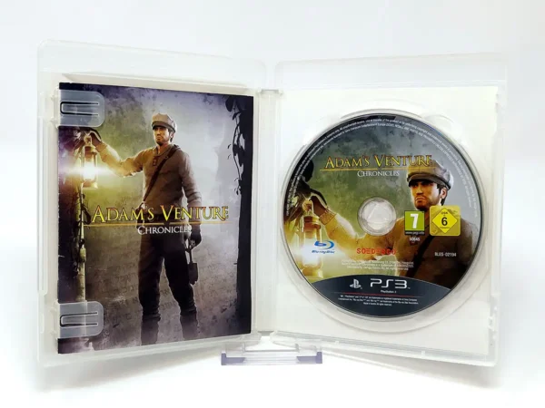 Interior del juego Adam's Venture: Chronicles (ESP) para PlayStation 3 con disco y manual
