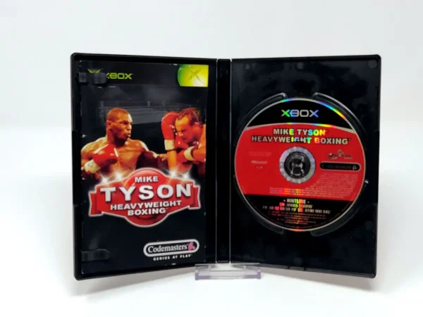 Interior del juego Mike Tyson Heavyweight Boxing (ESP) para XBOX con disco y manual