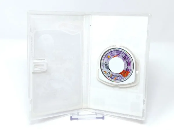 Interior del juego Invizimals: La Otra Dimensión (ESP) (Essentials) (Rebajado) para PSP con disco y manual