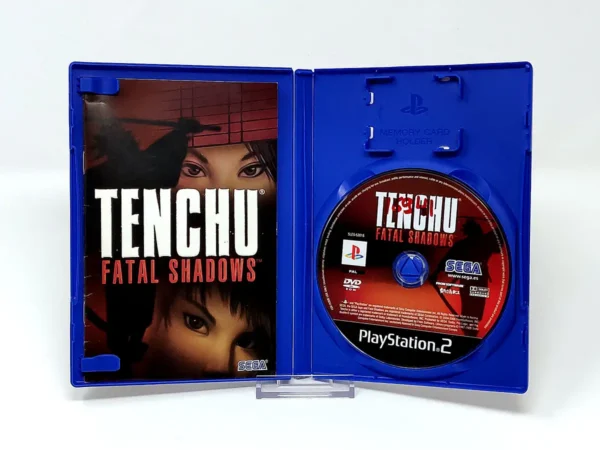 Interior del juego Tenchu: Fatal Shadows (ESP) para PlayStation 2 con disco y manual