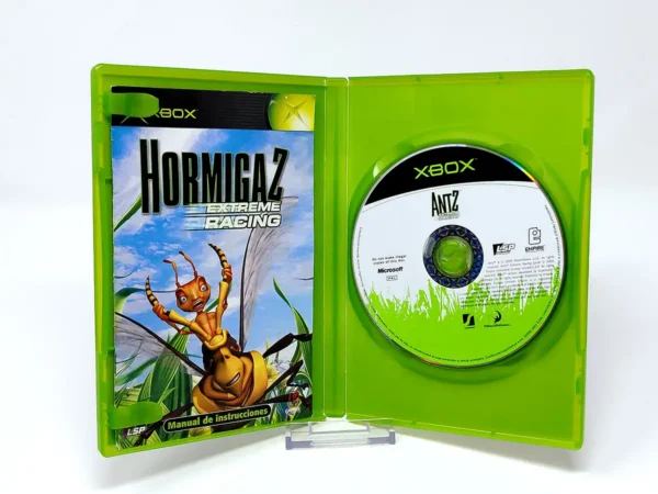 Interior del juego Hormigaz  Extreme Racing (ESP) para XBOX con disco y manual