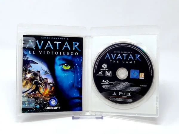Interior del juego James Cameron's Avatar: The Game (ESP) para PlayStation 3 con disco y manual