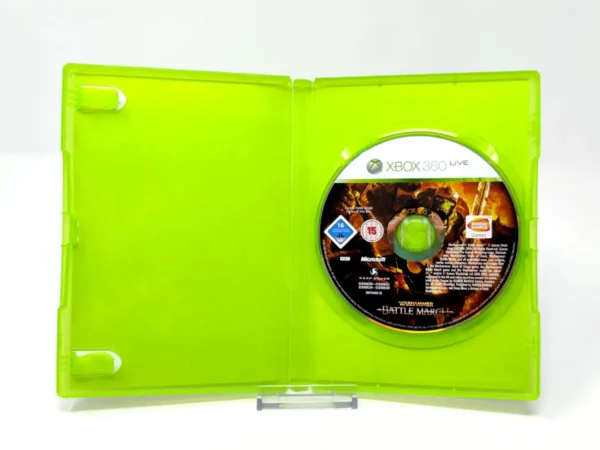 Interior del juego Warhammer: Battle March (ESP) (Rebajado) para XBOX 360 con disco y manual