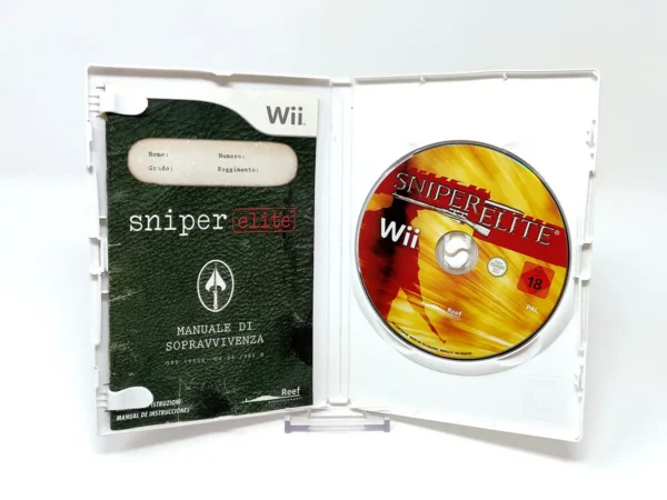 Interior del juego Sniper Elite  (ESP) para Nintendo Wii con disco y manual