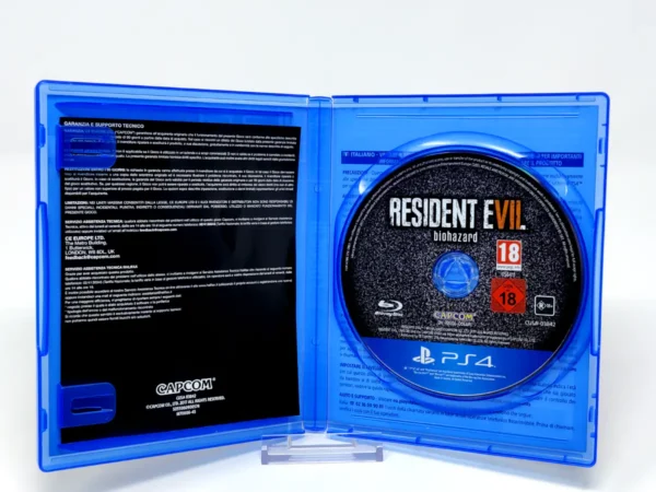 Interior del juego Resident Evil 7: Biohazard (ESP) para PlayStation 4 con disco y manual