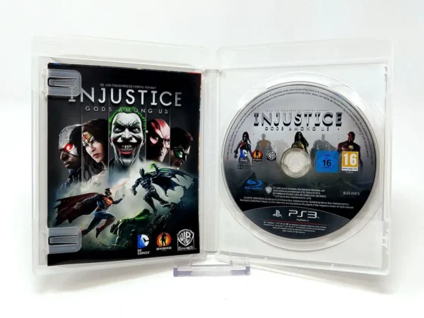 Interior del juego Injustice: Gods Among Us (ESP) para PlayStation 3 con disco y manual