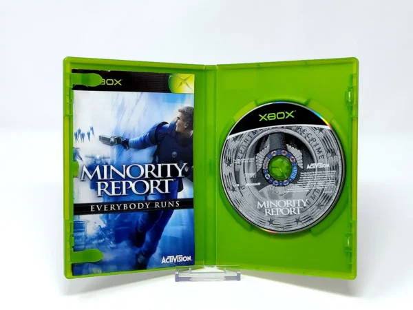 Interior del juego Minority Report: Everybody Runs (ESP) para XBOX con disco y manual