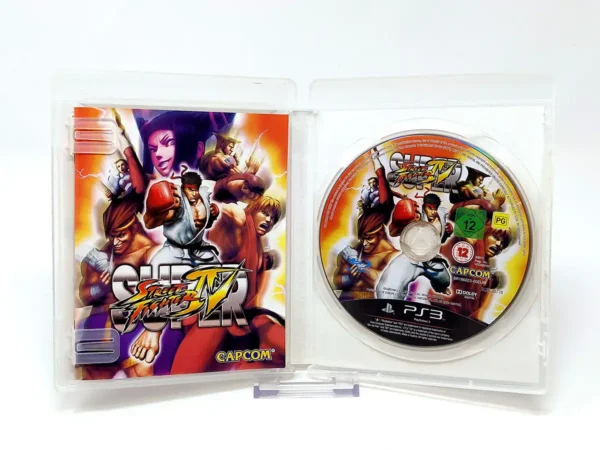 Interior del juego Super Street Fighter IV (ESP) para PlayStation 3 con disco y manual