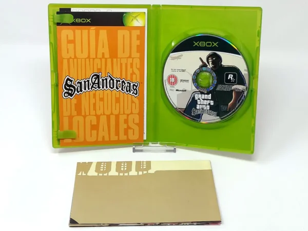 Interior del juego Grand Theft Auto: San Andreas (ESP) (Con Mapa) para XBOX con disco y manual