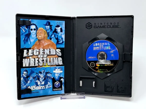 Interior del juego Legends of Wrestling (ESP) para Nintendo GameCube con disco y manual