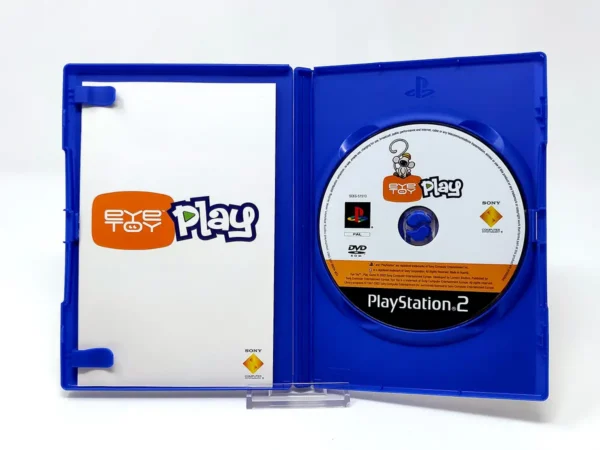 Interior del juego EyeToy: Play (ESP) para PlayStation 2 con disco y manual