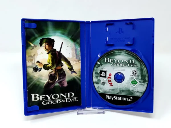Interior del juego Beyond Good & Evil (ESP) para PlayStation 2 con disco y manual