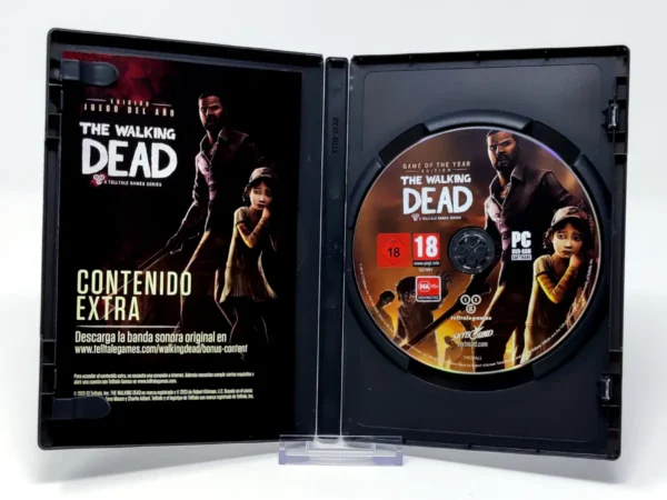 Interior del juego The Walking Dead (GOTY) (ESP) para PC con disco y manual