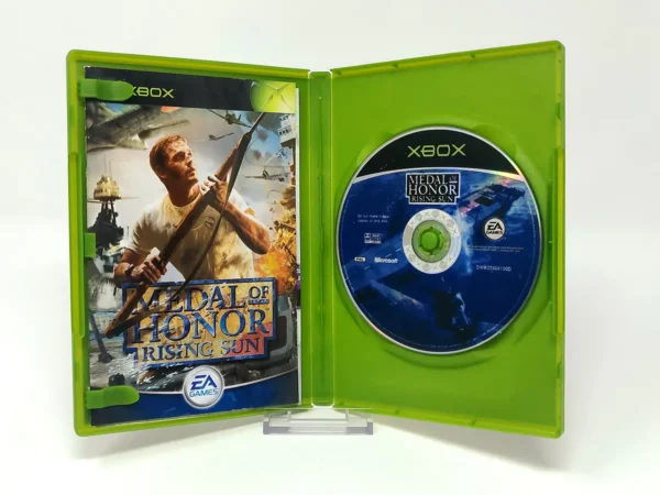 Interior del juego Medal of Honor: Rising Sun (ESP) para XBOX con disco y manual