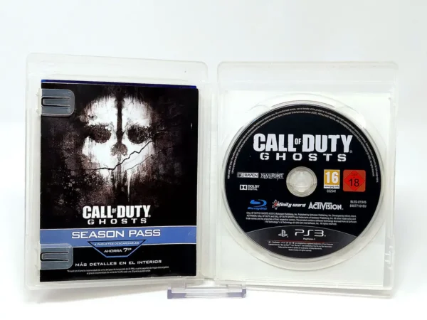 Interior del juego Call of Duty: Ghosts (ESP) para PlayStation 3 con disco y manual