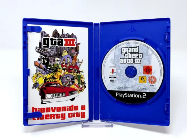 Interior del juego Grand Theft Auto III (ESP) (v2) para PlayStation 2 con disco y manual