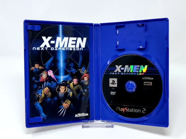 Interior del juego X-Men: Next Dimension (ESP) para PlayStation 2 con disco y manual