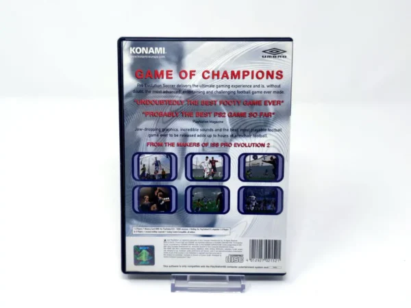 Parte trasera de Pro Evolution Soccer (UK) para PlayStation 2, edición PAL UK