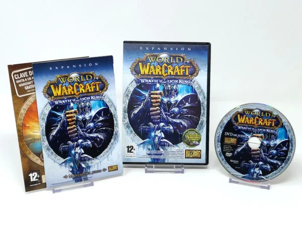 Interior del juego World of WarCraft: Wrath of the Lich King (ESP) para PC con disco y manual