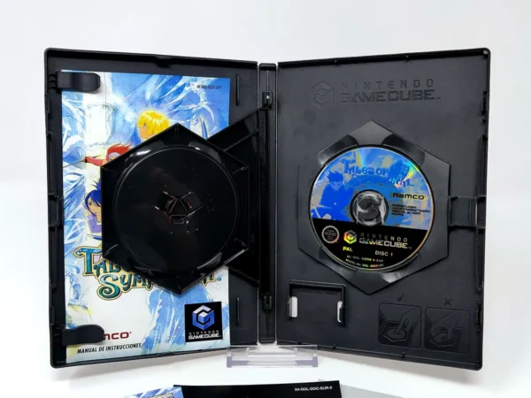 Interior del juego Tales of Symphonia (ESP) para Nintendo GameCube con disco y manual