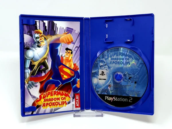 Interior del juego Superman: Shadow of Apokolips (UK) para PlayStation 2 con disco y manual