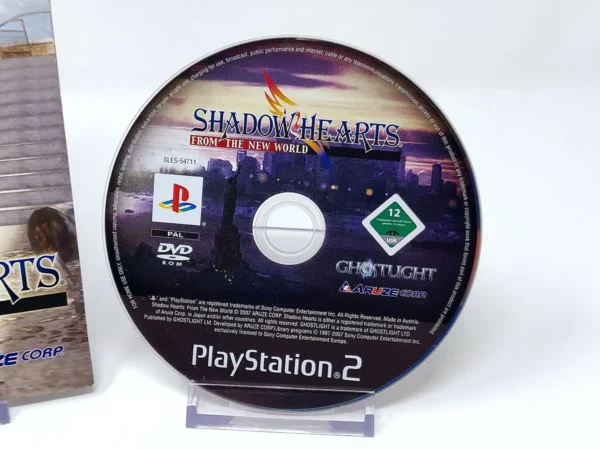 Interior del juego Shadow Hearts: From the New World (UK) (Rebajado) para PlayStation 2 con disco y manual