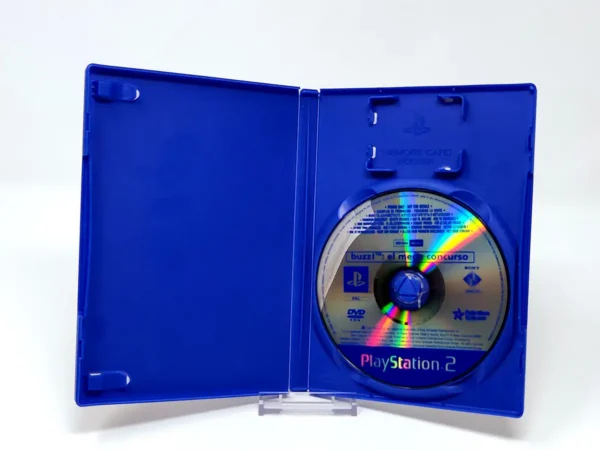 Interior del juego Buzz! El Mega Concurso (ESP) (Promo) para PlayStation 2 con disco y manual