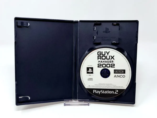 Interior del juego Guy Roux Manager 2002 (FRA) (Rebajado) para PlayStation 2 con disco y manual