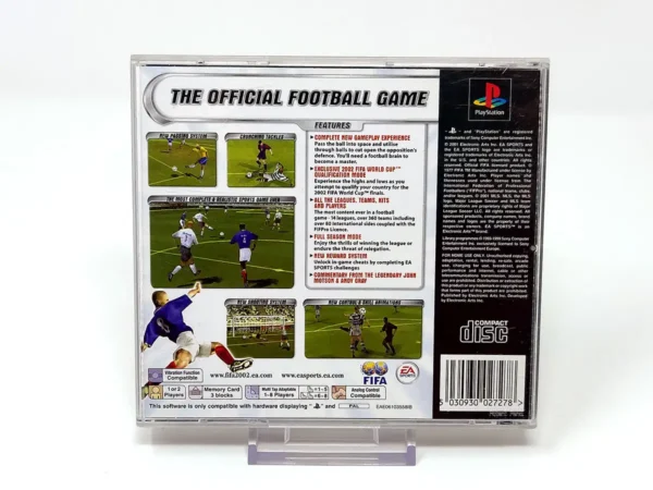 Parte trasera de FIFA Football 2002 (UK) para PlayStation 1, edición PAL UK