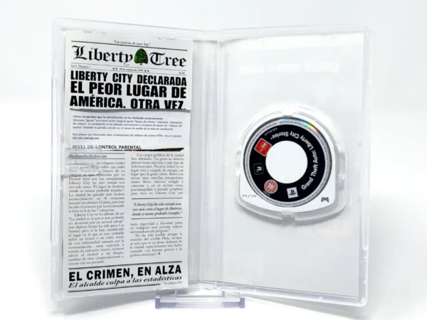 Interior del juego Grand Theft Auto: Liberty City Stories (ESP) (Platinum) (Rebajado) para PSP con disco y manual