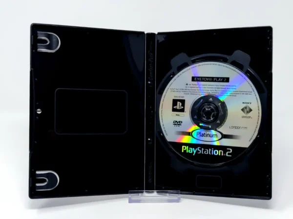 Interior del juego EyeToy: Play 2 (ESP) (Platinum) (v2) (Rebajado) para PlayStation 2 con disco y manual