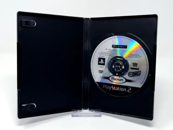 Interior del juego FIFA Street (ESP) (Platinum) (Rebajado) para PlayStation 2 con disco y manual